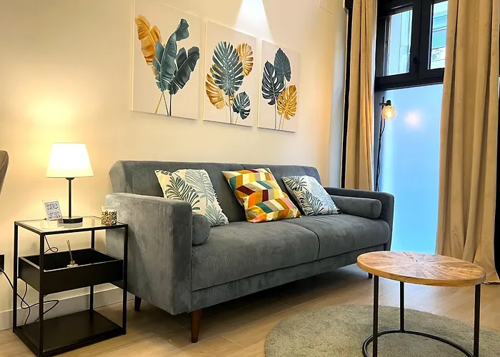 Duplex Moderno Y Acogedor Junto A Atocha